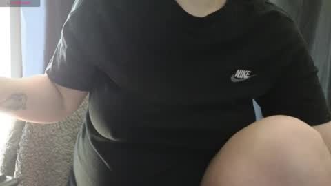 Golden ones online show from 04-22-26, 01:23