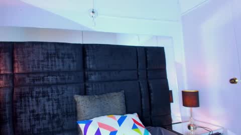 MIA online show from 01-21-25, 11:45