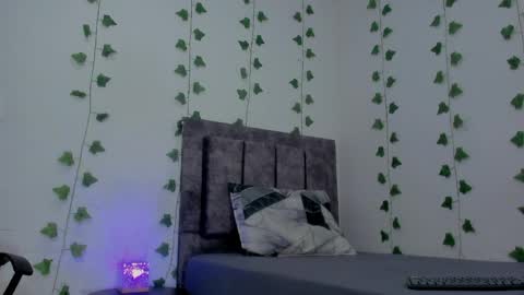 MIA online show from 04-26-26, 08:06