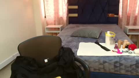 Snapshot of mia_holly__ chatting on 10-18-25, 07:47  MIA HOLLY  online show from 10-18-25, 07:47