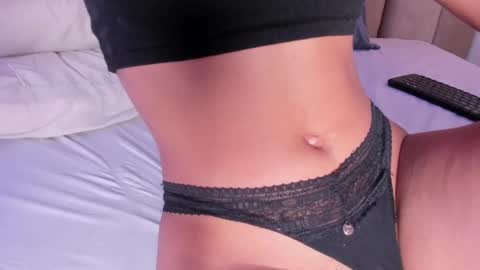  I am Mia  online show from 03-12-25, 01:51