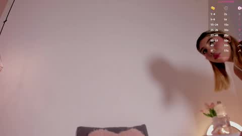  I am Mia  online show from 04-15-26, 12:23