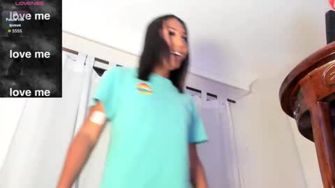 mia_hornny_ online show from 05-29-26, 05:27