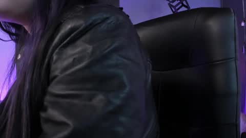 Val  online show from 12-12-24, 08:21