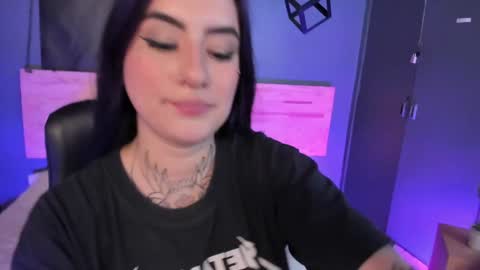 Val  online show from 12-19-24, 08:13