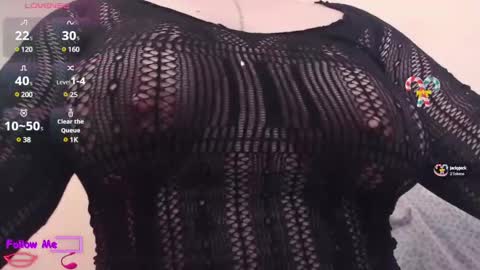 Snapshot of mia_joy8 chatting on 01-15-25, 06:08 MiaJoy online show from 01-15-25, 06:08