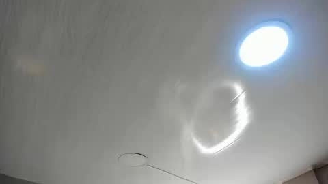 Mia online show from 09-09-25, 03:50