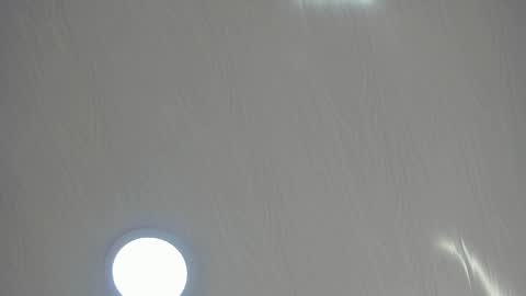 Mia online show from 10-26-25, 02:50