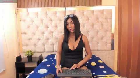 Snapshot of mia_konor06 chatting on 05-12-26, 10:56 Mia. online show from 05-12-26, 10:56