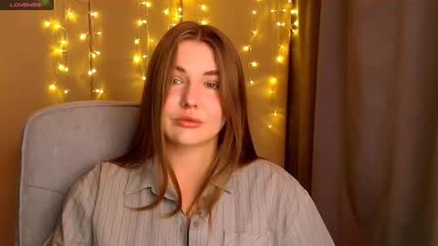 Snapshot of mia_lemm chatting on 09-19-25, 10:16 mia_lemm online show from 09-19-25, 10:16