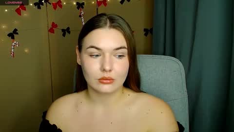 Snapshot of mia_lemm chatting on 12-18-25, 07:47 mia_lemm online show from 12-18-25, 07:47