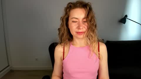 Mia online show from 02-26-26, 08:02