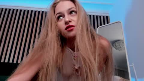 Mia here Appreciate your support online show from 02-24-25, 06:47