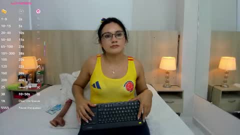 Mia Mercier online show from 06-23-26, 11:30
