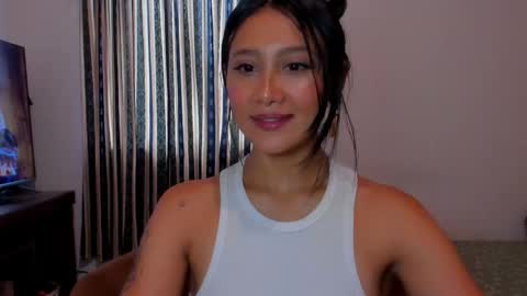 Snapshot of mia_miel69 chatting on 03-08-26, 04:55 mia_miel69 online show from 03-08-26, 04:55