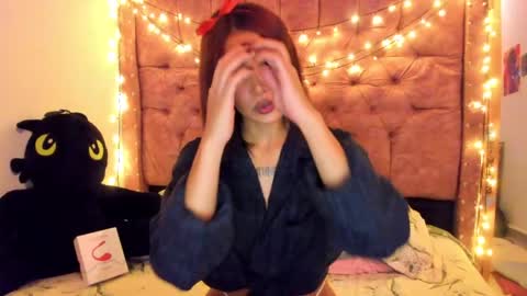 mia_miel69 online show from 05-18-26, 10:43
