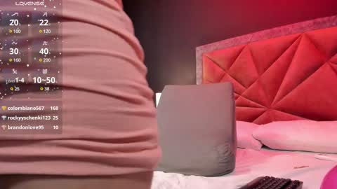 Snapshot of mia_milff chatting on 02-22-25, 12:49 MIA online show from 02-22-25, 12:49