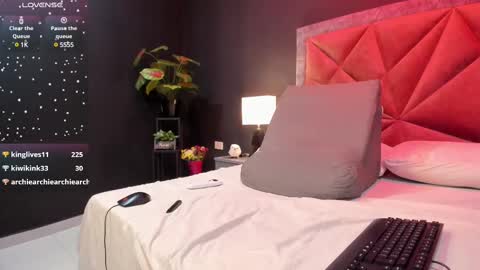 Snapshot of mia_milff chatting on 02-23-25, 08:55 MIA online show from 02-23-25, 08:55