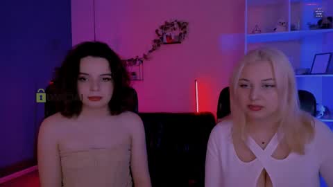 Snapshot of mia_mooon_ chatting on 05-02-26, 08:52 mia_mooon_ online show from 05-02-26, 08:52