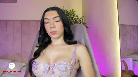mia_mtnz02 online show from 04-24-26, 12:02