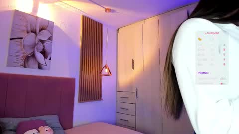 Snapshot of mia_nevaeh chatting on 11-24-25, 09:14 Mia Nevaeh - follow me online show from 11-24-25, 09:14