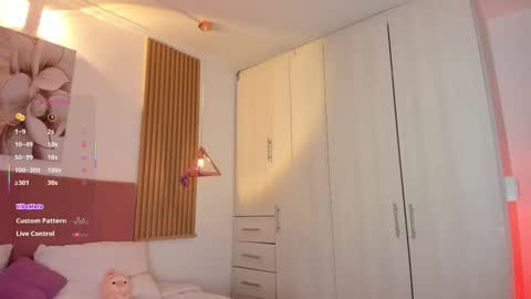 Mia Nevaeh - follow me online show from 03-19-26, 08:46