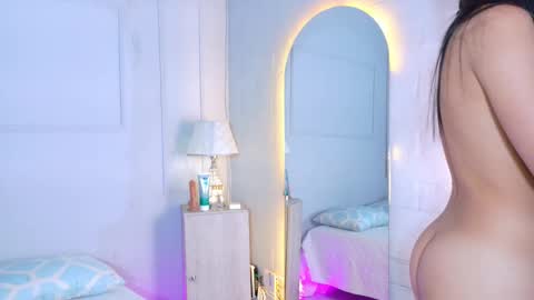 mia_oconner online show from 09-26-25, 08:57