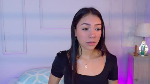 mia_oconner online show from 10-07-25, 08:17