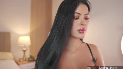 Instagram Nelyiramirez online show from 03-03-26, 04:07