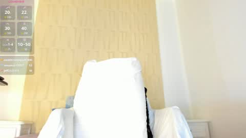 Mariana online show from 04-05-26, 10:34