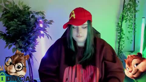 Mia online show from 02-27-26, 01:16