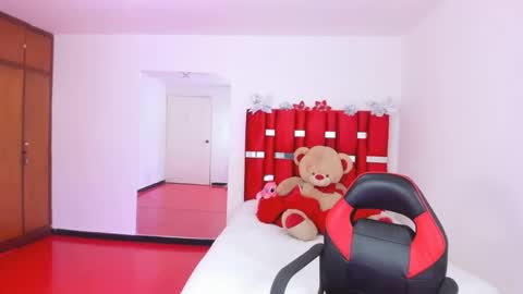 mia online show from 03-13-26, 01:23