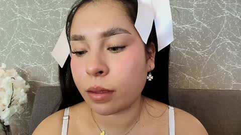 Snapshot of mia_roux13 chatting on 01-12-25, 10:12 Mia Roux online show from 01-12-25, 10:12