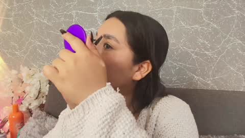 Snapshot of mia_roux13 chatting on 01-24-25, 07:18 Mia Roux online show from 01-24-25, 07:18