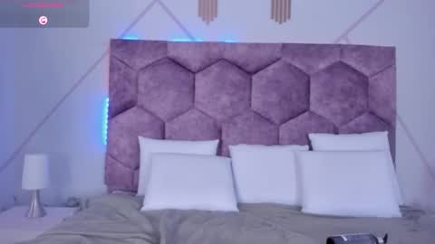 mia_serena_ online show from 03-14-26, 12:21