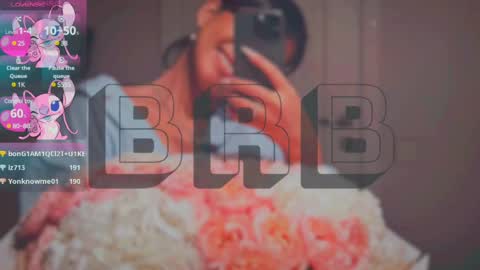 Mia online show from 03-11-25, 09:24