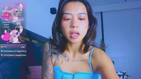 Mia online show from 09-23-25, 12:41