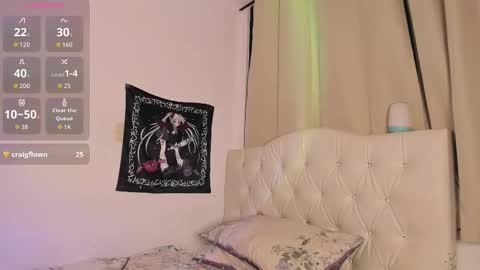 Mia Sky online show from 09-28-25, 01:55