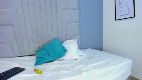 mia_smith_x online show from 02-01-25, 11:16