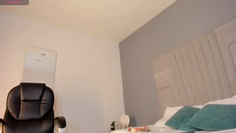 mia_smith_x online show from 02-28-25, 11:12