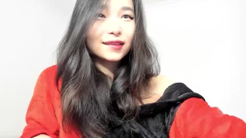 Snapshot of mia_soyun chatting on 12-02-25, 12:43 Your Soyun online show from 12-02-25, 12:43