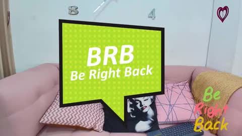 Mia online show from 03-06-25, 11:20