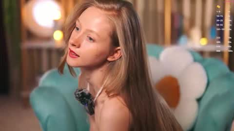 Mia online show from 03-04-26, 03:51