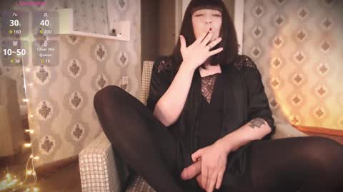 mia_wallase online show from 02-25-25, 09:35