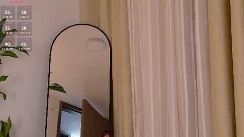 Mia White  online show from 06-24-26, 03:33