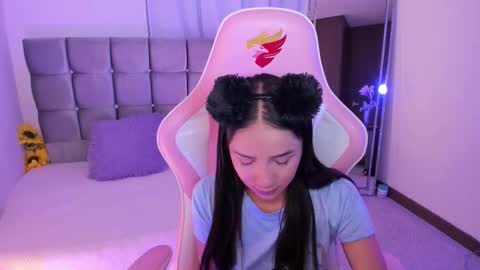 mia  nicolle online show from 09-18-25, 11:18