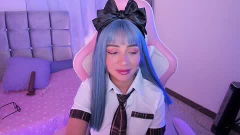 mia  nicolle online show from 09-21-25, 04:14