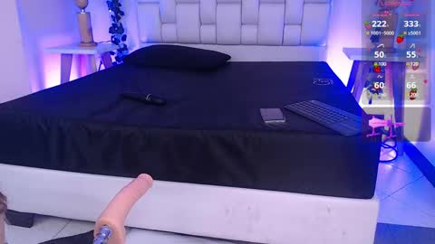 Mia online show from 02-23-25, 02:35