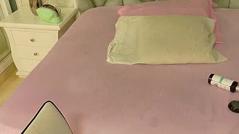 MIIA online show from 03-07-26, 01:52