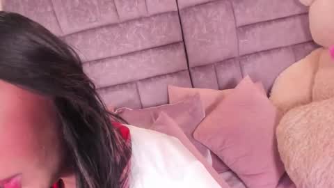 miaa_quinn online show from 12-18-25, 02:50